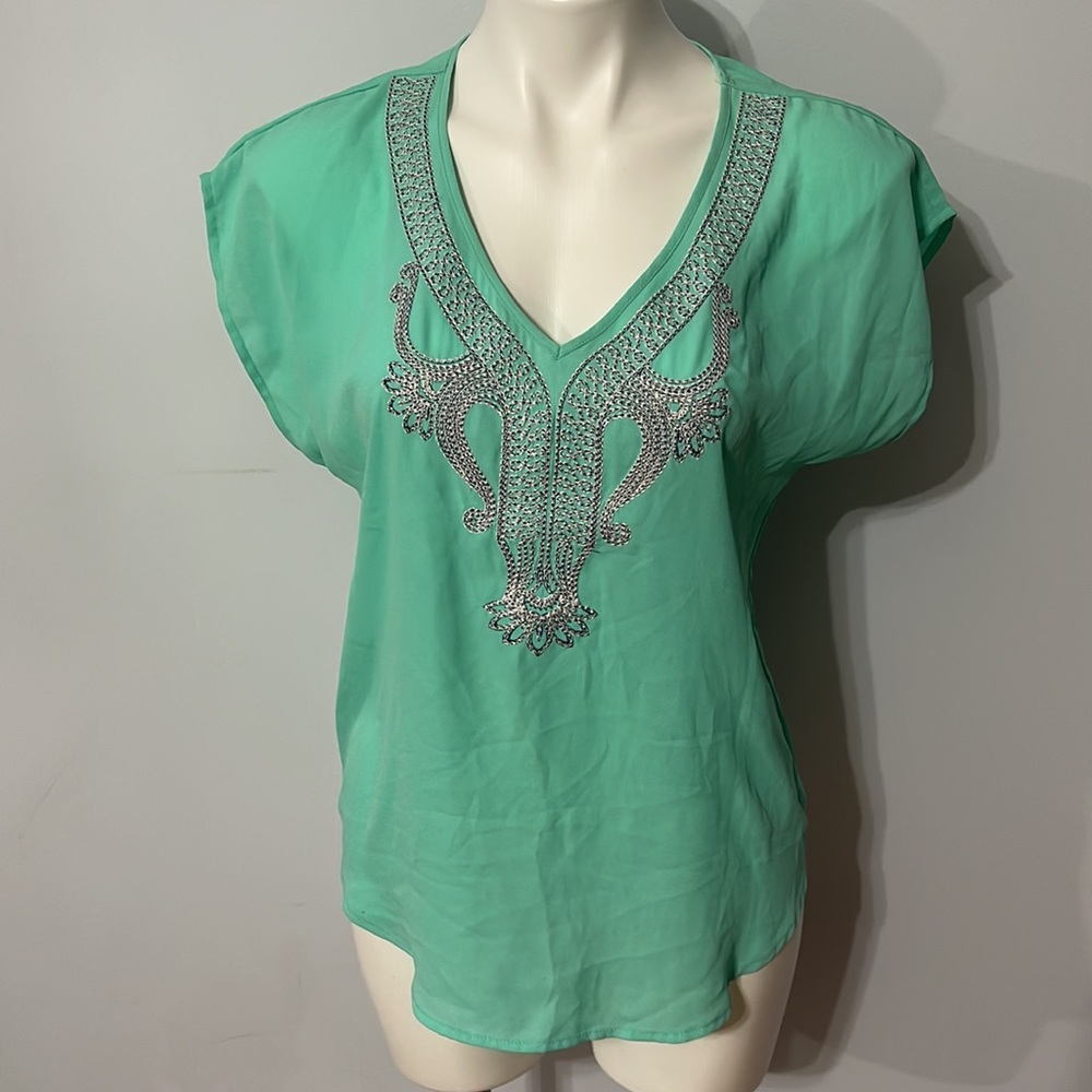 Green v-neck blouse with embroidery, size medium